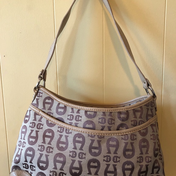 Etienne Aigner purse - Picture 2 of 5